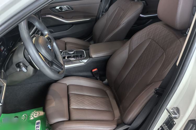 Used BMW 3 Series 2023 325Li M Sport Package Left Front Seat