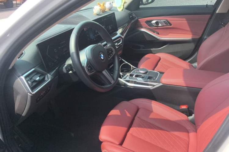 Used BMW 3 Series 2023 325Li M Sport Package Left Front Seat