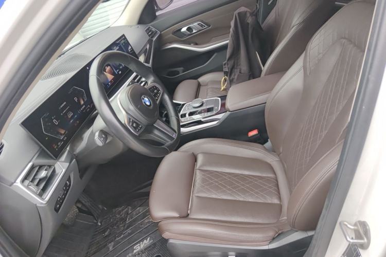 Used BMW 3 Series 2023 320Li M Sport Package Left Front Seat