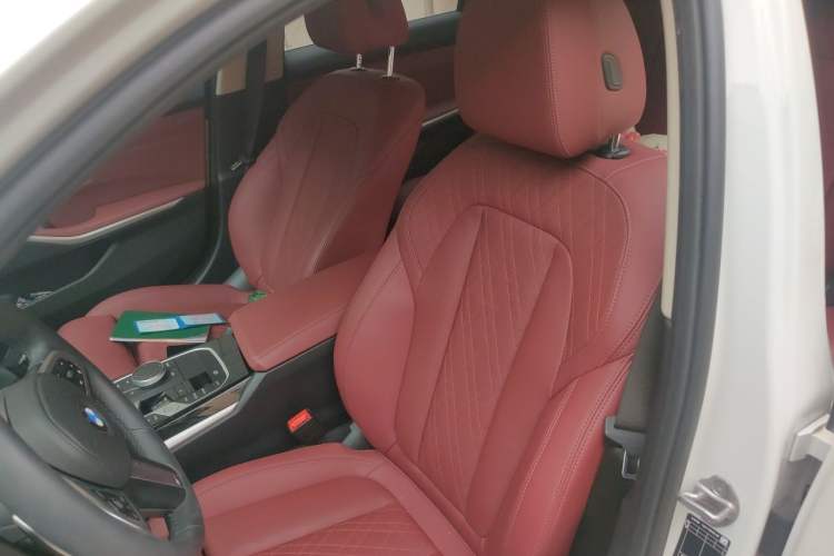 Used BMW 3 Series 2023 320Li M Sport Package Left Front Seat