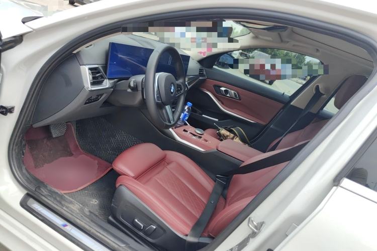 Used BMW 3 Series 2023 320Li M Sport Package Left Front Seat