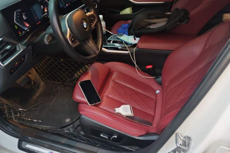 Used BMW 3 Series 2023 320Li M Sport Package Left Front Seat