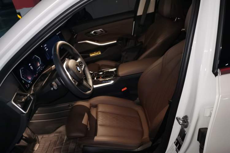Used BMW 3 Series 2023 325Li M Sport Package Left Front Seat