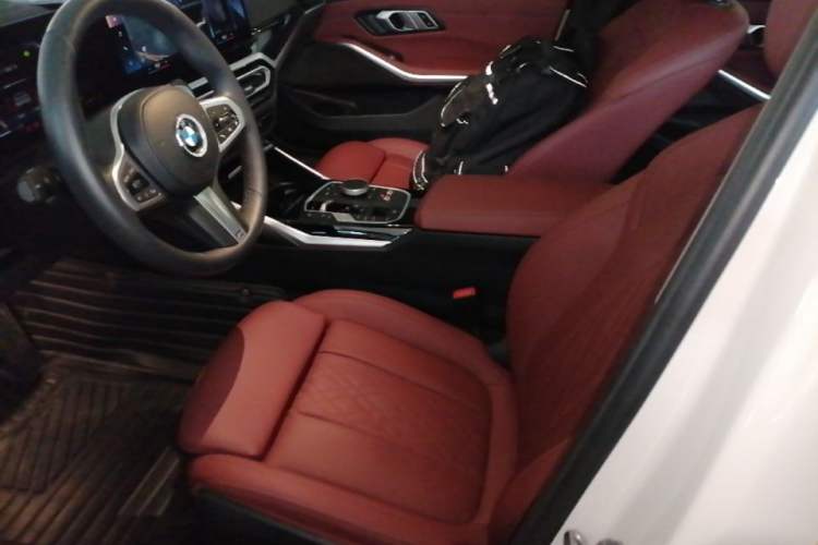 Used BMW 3 Series 2023 320Li M Sport Package Left Front Seat