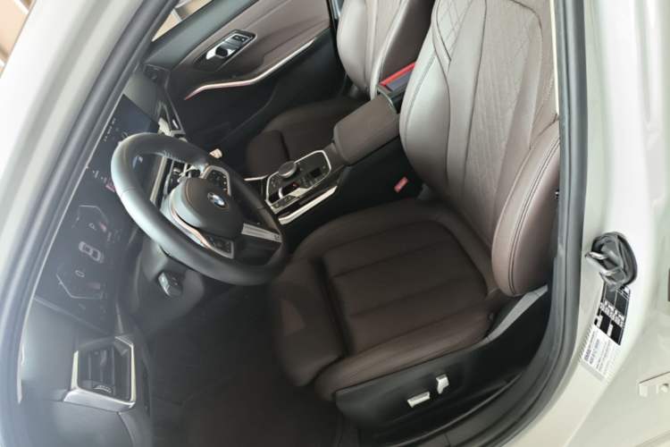 Used BMW 3 Series 2023 325Li M Sport Package Left Front Seat