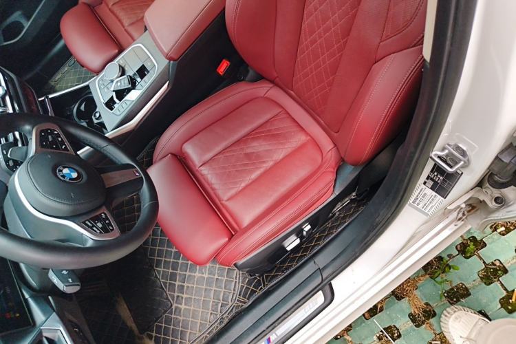 Used BMW 3 Series 2023 325i M Sport Package Left Front Seat