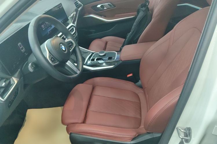 Used BMW 3 Series 2023 325Li M Sport Package Left Front Seat