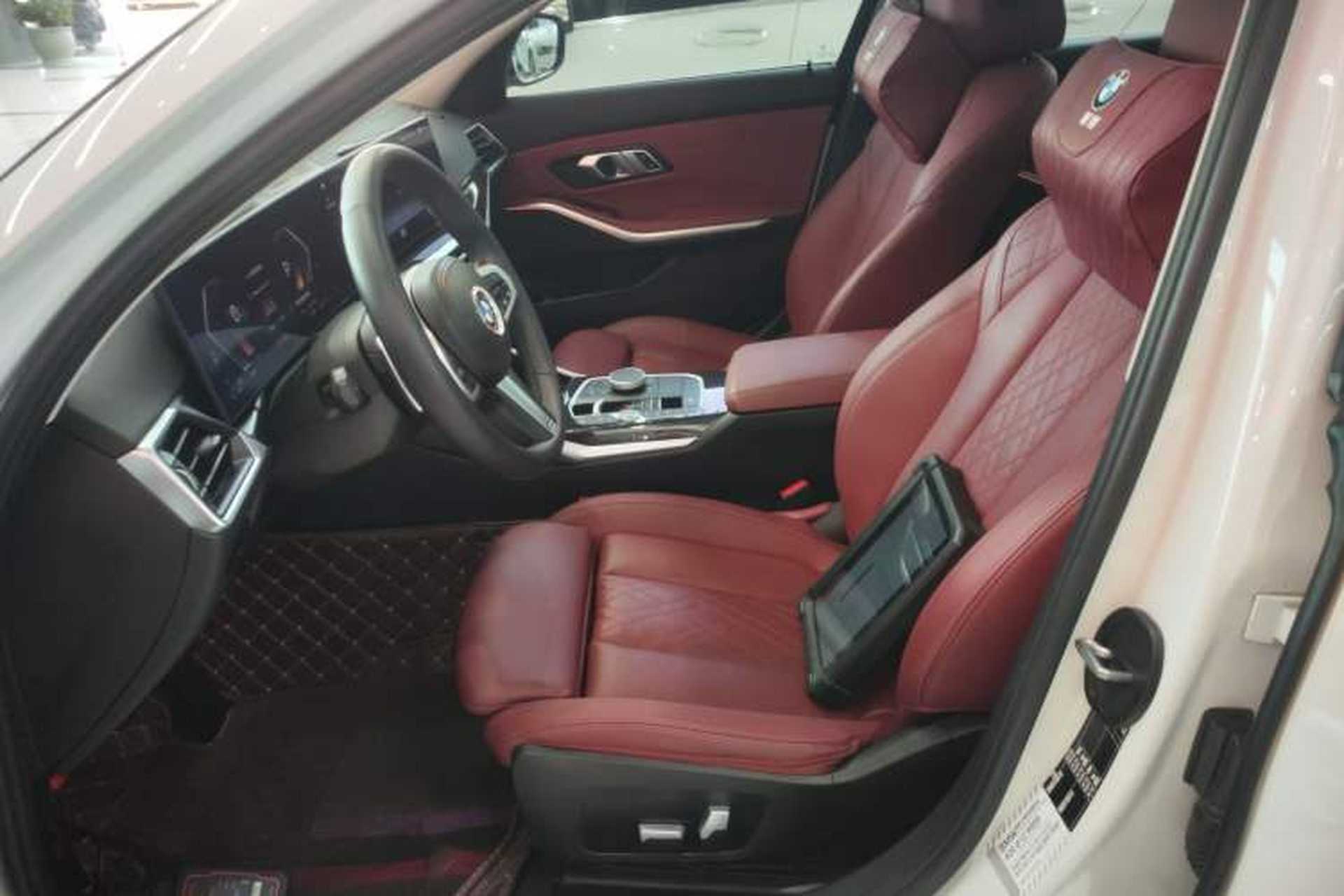 Used BMW 3 Series 2023 325Li M Sport Package Left Front Seat