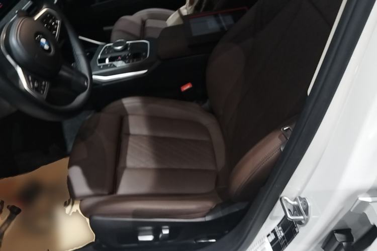 Used BMW 3 Series 2023 325i M Sport Package Left Front Seat