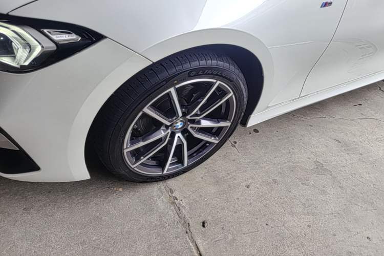 Used BMW 3 Series 2023 320Li M Sport Package Left Front Wheel Hub