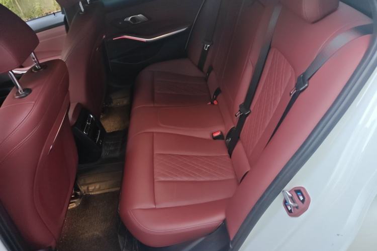 Used BMW 3 Series 2023 325i M Sport Night Edition Package Left Rear Seat