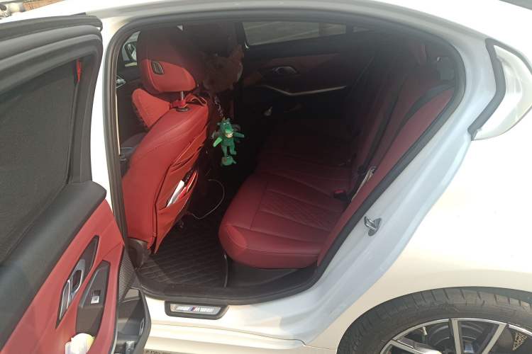 Used BMW 3 Series 2023 320Li M Sport Package Left Rear Seat