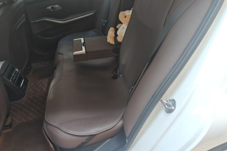 Used BMW 3 Series 2023 325Li M Sport Package Left Rear Seat