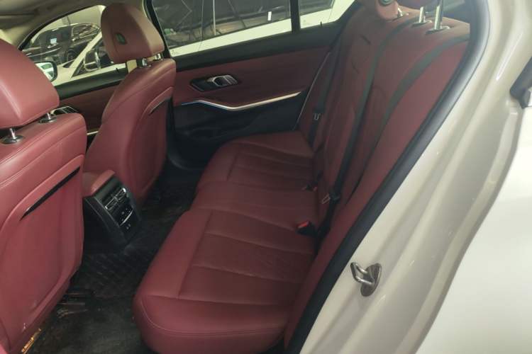 Used BMW 3 Series 2023 325Li M Sport Package Left Rear Seat