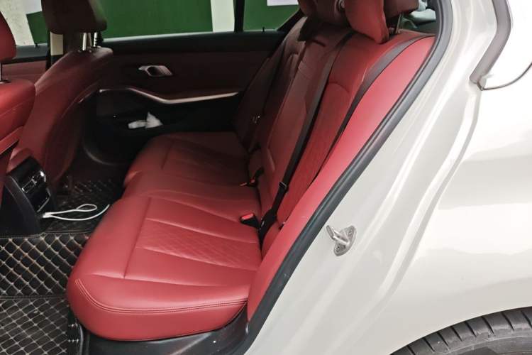 Used BMW 3 Series 2023 320Li M Sport Package Left Rear Seat