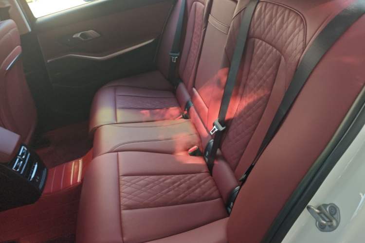 Used BMW 3 Series 2023 325Li M Sport Night Edition Package Left Rear Seat