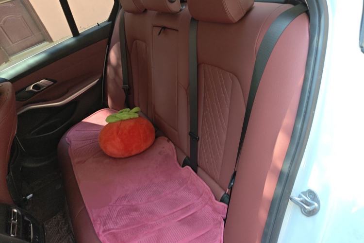 Used BMW 3 Series 2023 320i M Sport Package Left Rear Seat