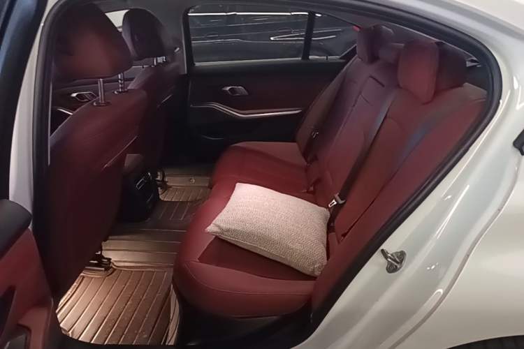 Used BMW 3 Series 2023 320Li M Sport Package Left Rear Seat