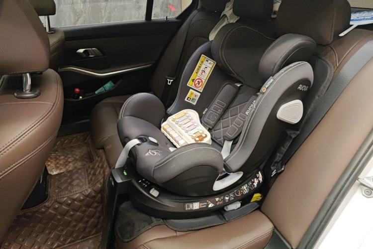 Used BMW 3 Series 2023 320Li M Sport Package Left Rear Seat