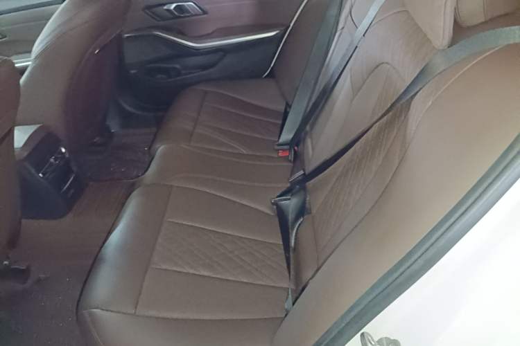 Used BMW 3 Series 2023 325Li xDrive M Sport Package Left Rear Seat