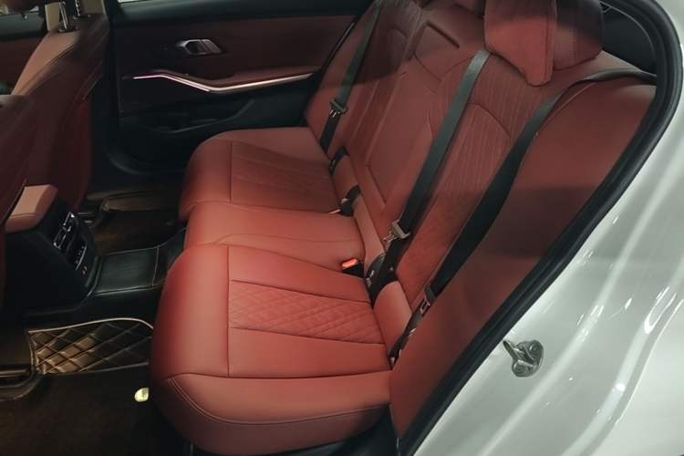 Used BMW 3 Series 2023 325Li M Sport Night Edition Package Left Rear Seat