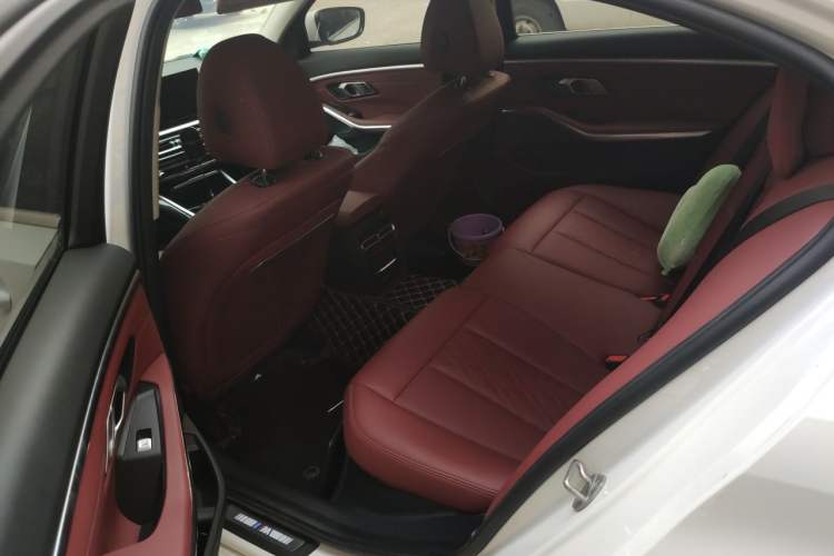 Used BMW 3 Series 2023 320Li M Sport Package Left Rear Seat