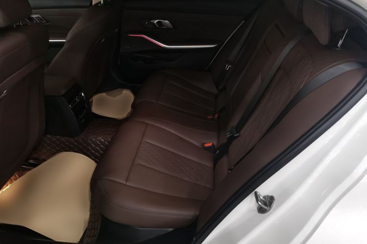 Used BMW 3 Series 2023 325Li M Sport Night Edition Package Left Rear Seat