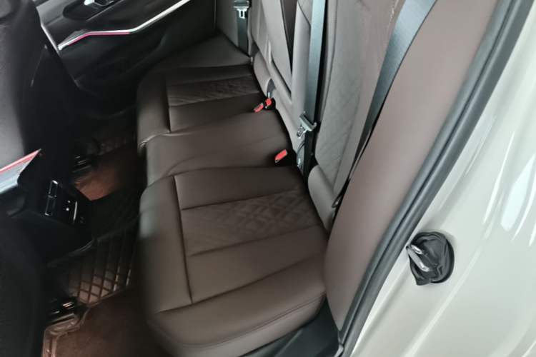 Used BMW 3 Series 2023 325Li M Sport Package Left Rear Seat