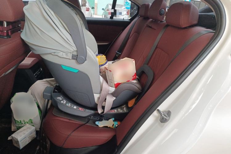 Used BMW 3 Series 2023 325i M Sport Package Left Rear Seat