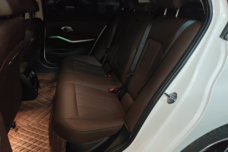 Used BMW 3 Series 2023 325i M Sport Package Left Rear Seat