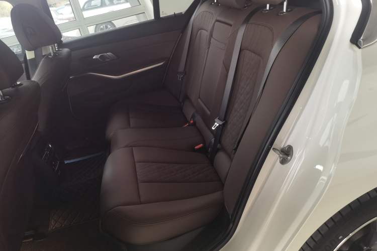 Used BMW 3 Series 2023 320Li M Sport Package Left Rear Seat