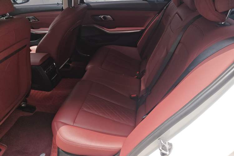 Used BMW 3 Series 2023 320Li M Sport Package Left Rear Seat