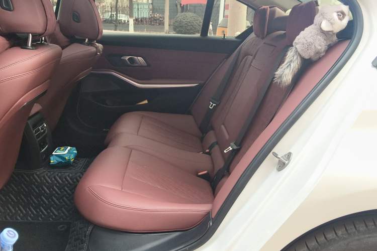 Used BMW 3 Series 2023 325Li M Sport Package Left Rear Seat