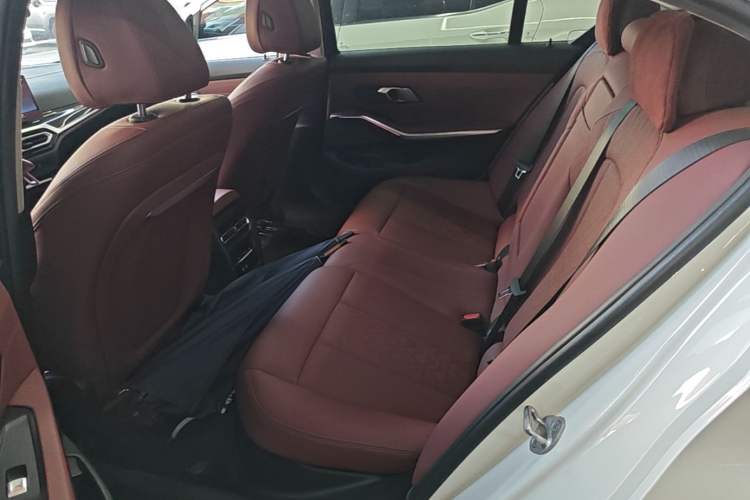 Used BMW 3 Series 2023 325Li M Sport Package Left Rear Seat