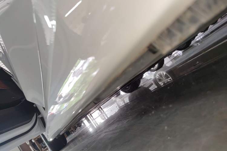 Used BMW 3 Series 2023 325Li M Sport Night Edition Package Left Side Sill