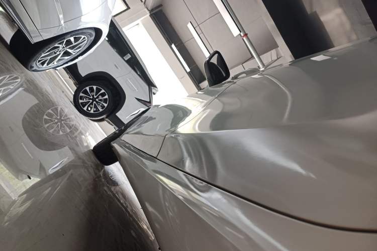 Used BMW 3 Series 2023 325Li M Sport Package Left Side Sill