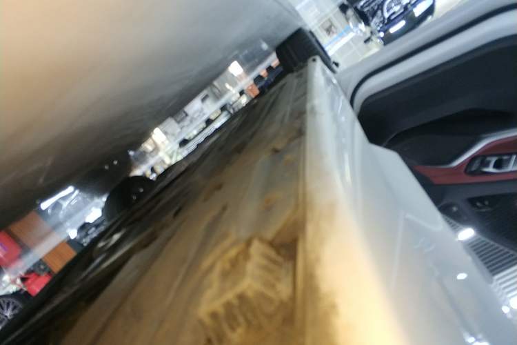 Used BMW 3 Series 2023 325i M Sport Night Edition Package Left Side Sill