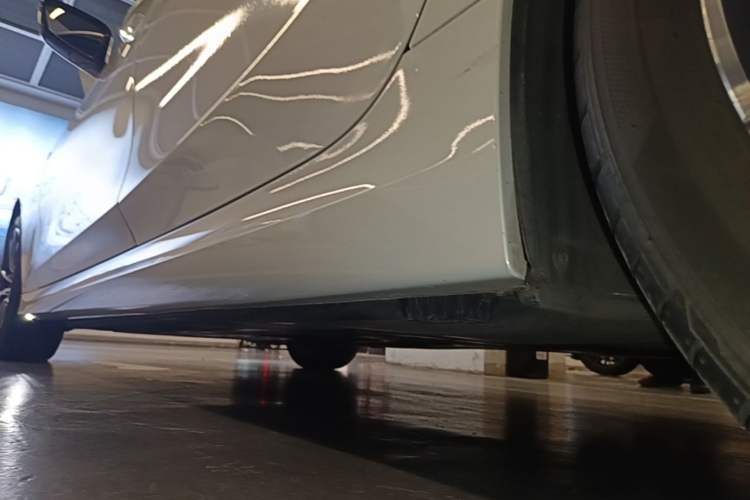 Used BMW 3 Series 2023 325Li M Sport Package Left Side Sill