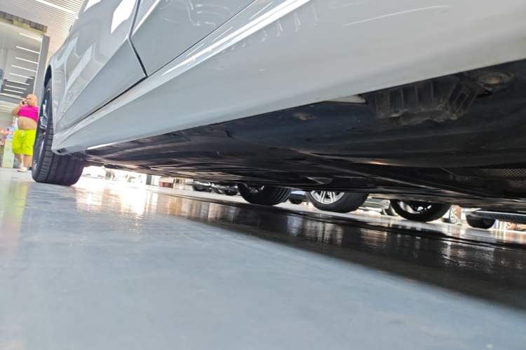 Used BMW 3 Series 2023 325i M Sport Night Edition Package Left Side Sill