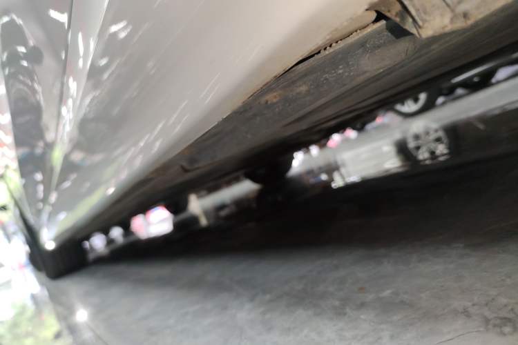 Used BMW 3 Series 2023 325Li M Sport Night Edition Package Left Side Sill