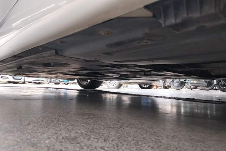 Used BMW 3 Series 2023 325Li M Sport Package Left Side Sill