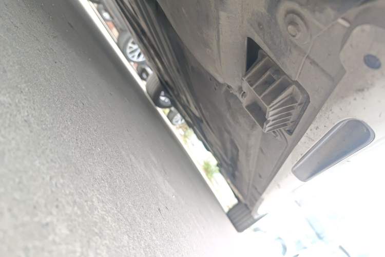 Used BMW 3 Series 2023 325Li M Sport Package Left Side Sill