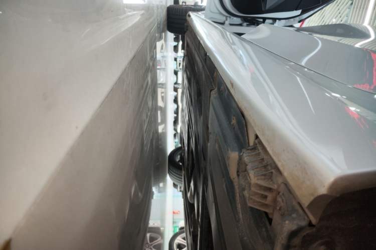 Used BMW 3 Series 2023 325Li M Sport Package Left Side Sill