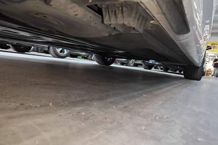 Used BMW 3 Series 2023 325Li M Sport Package Left Side Sill