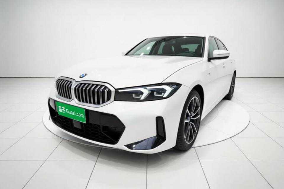 BMW 3 Series 2023