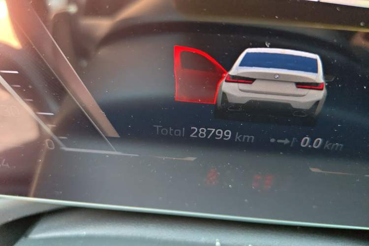 Used BMW 3 Series 2023 320i M Sport Package Odometer Close Up