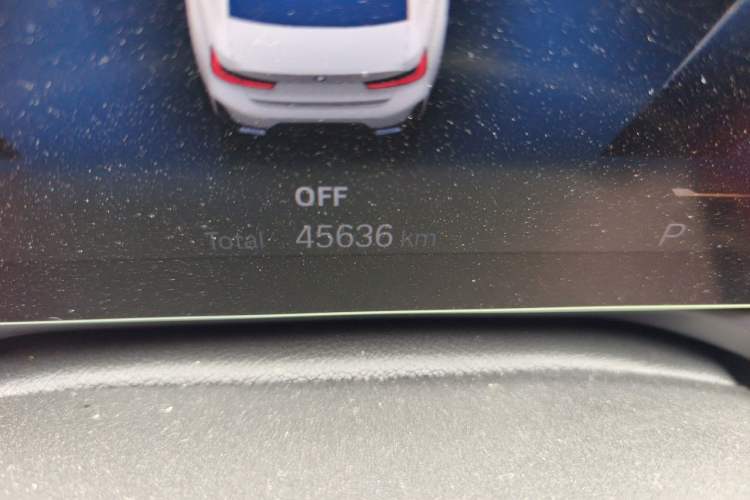 Used BMW 3 Series 2023 325Li M Sport Package Odometer Close Up