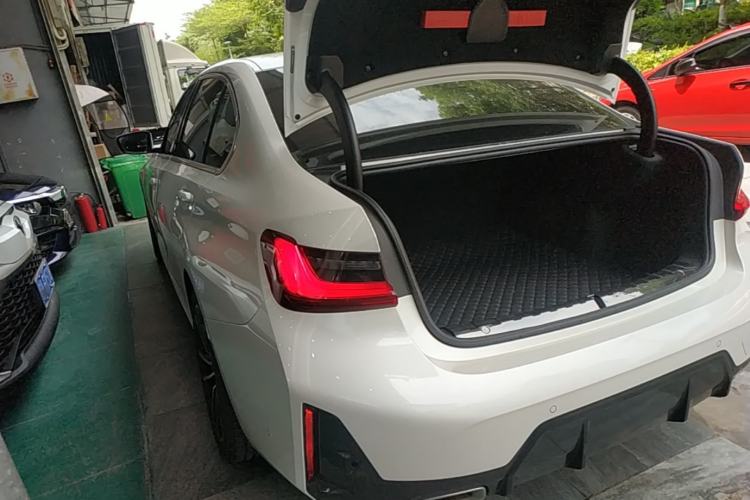 Used BMW 3 Series 2023 325Li M Sport Package Rear Left 45 Deg