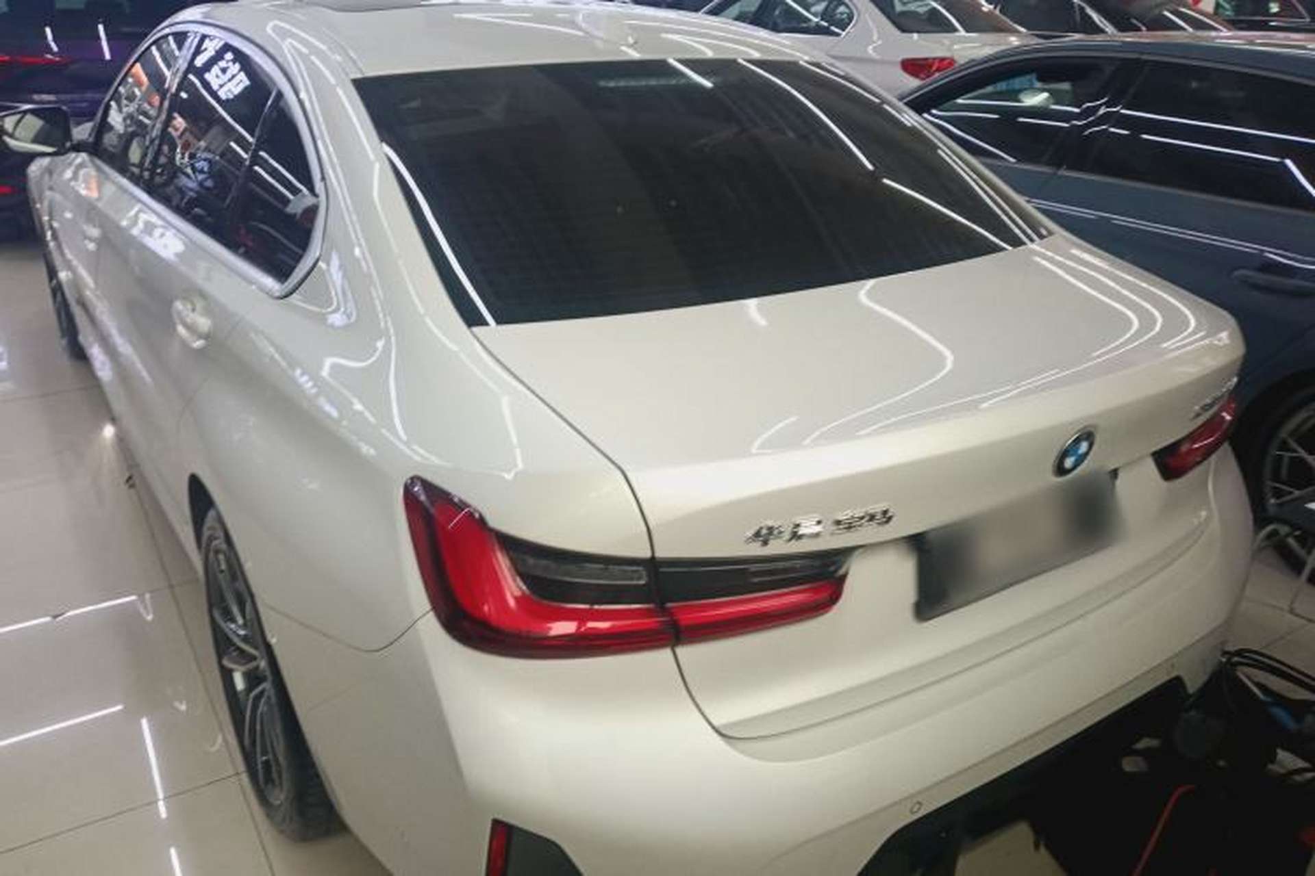 Used BMW 3 Series 2023 325Li M Sport Package Rear Left 45 Deg
