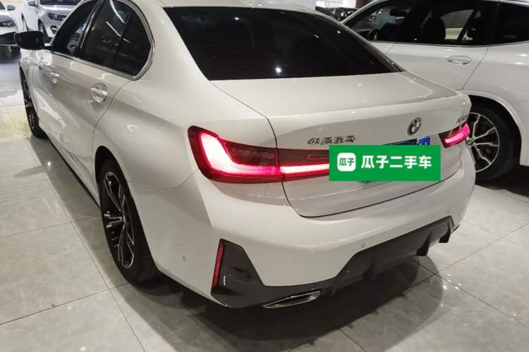 Used BMW 3 Series 2023 325i M Sport Package Rear Left 45 Deg